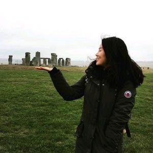 Meet your Posher, Jessica